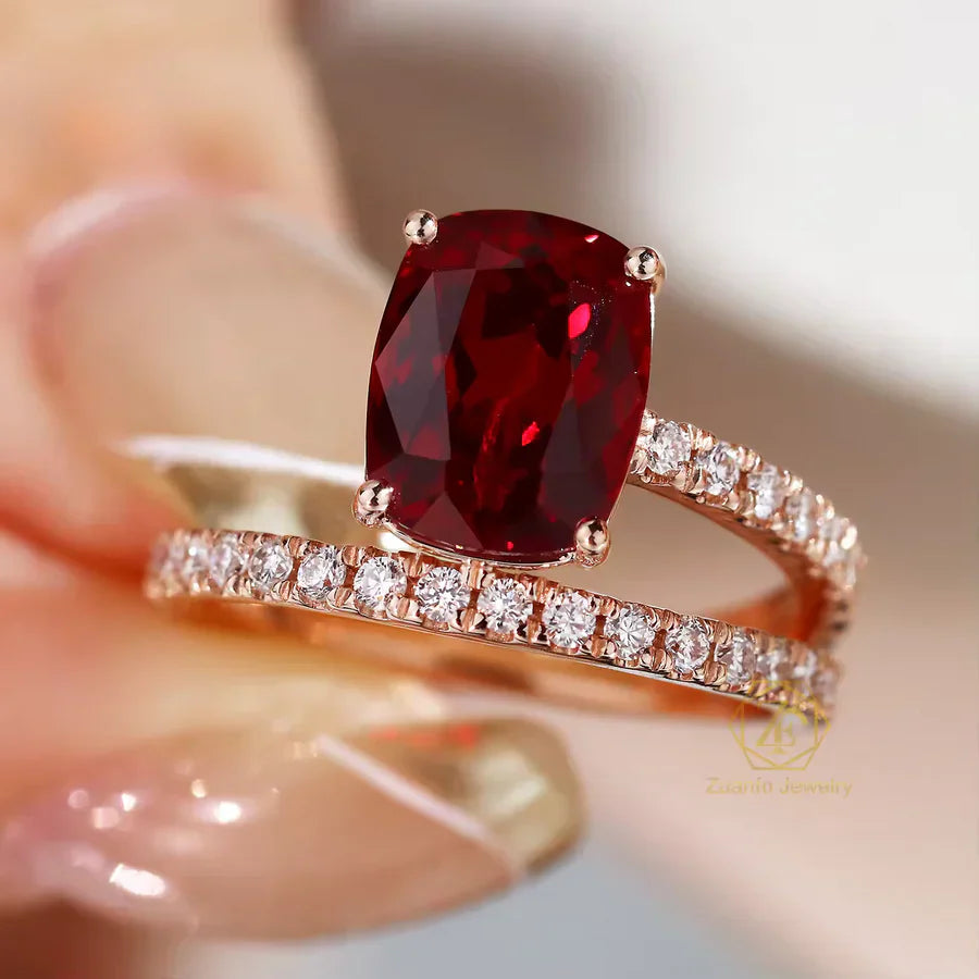 Cushion-Cut Moissanite Ring